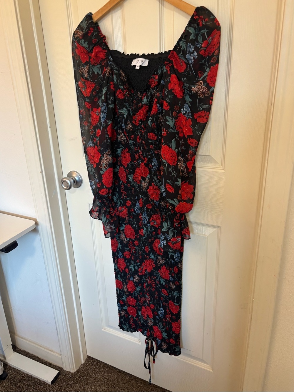 JAUS Black Red Floral Smocked Midi Dress Puff Sleeve Bodycon cocktail semi forma - Picture 3 of 10